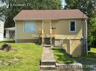 203 S Robbins Ct, Richmond, KY 40475