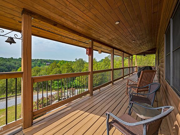 63rd image of 3829 Island View Rd