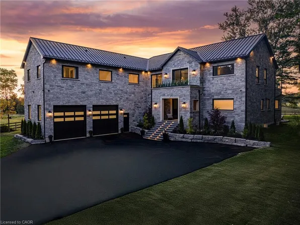 1067 Jerseyville Rd W, Hamilton, ON L0R 1R0