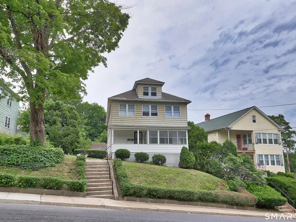 917 Cooke Street, Waterbury, CT 06704