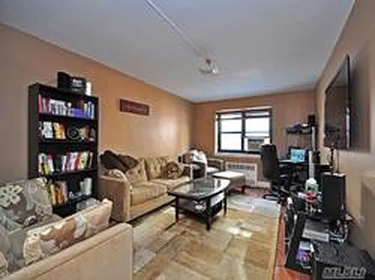 Sold by Century 21 American Homes | media 6