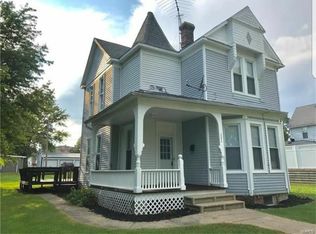 121 N 2nd St, Vandalia, IL 62471