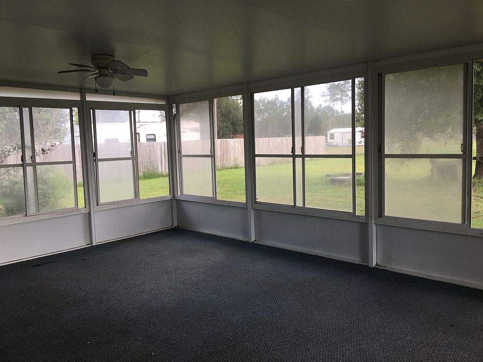 Screened in back porch