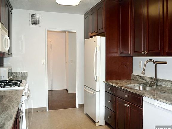 3rd image of 2200 N Central Rd #5