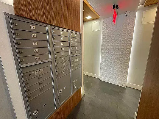 Rented by Tapiro Realty | media 23