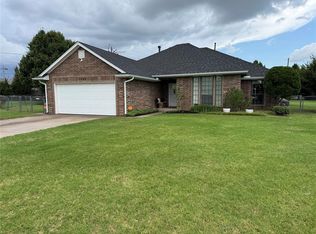 1820 Tudor Pl, Moore, OK 73160