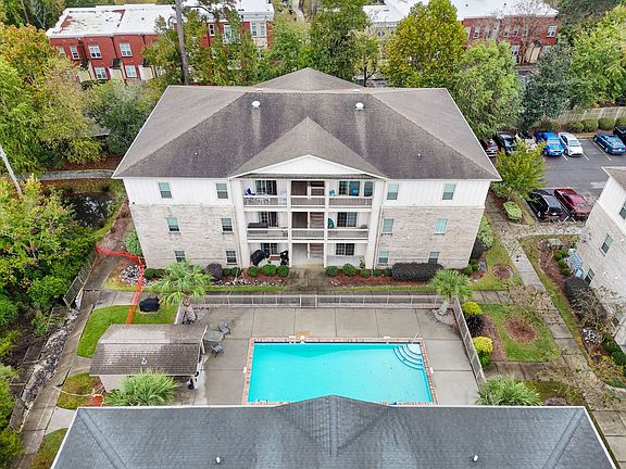 5th image of 115 Covil Ave #301