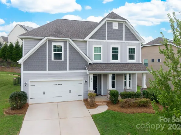 209 Church St, Stanley, NC 28101