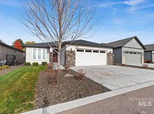 1978 E Ringneck St, Meridian, ID 83646