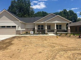 275 Harbor Village Dr, Georgetown, KY 40324