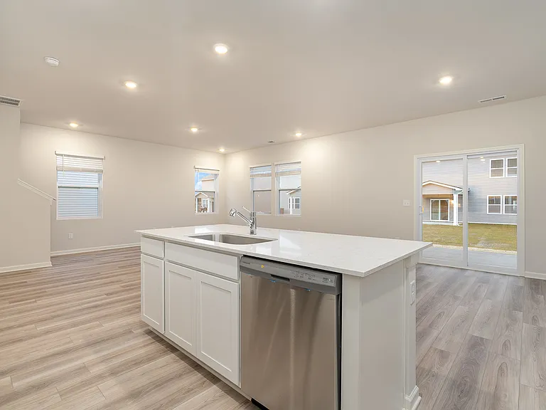 1052 Baltusrol Ln — Photo 11
