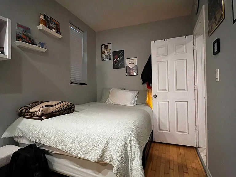 Bedroom 3 (Rear)