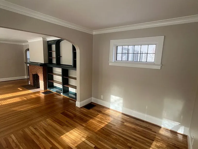 459 N Winton Rd — Photo 24