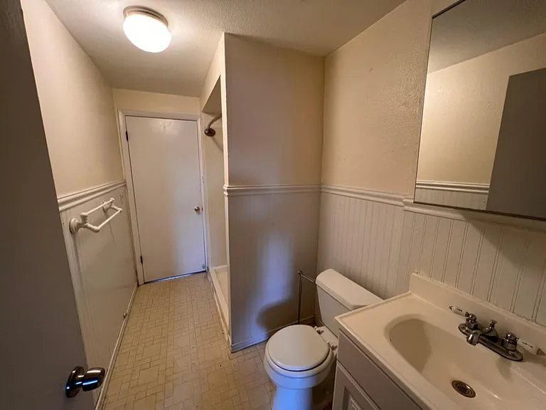 421 Bannock St — Photo 10