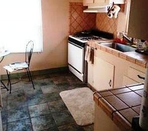 Kitchen with ceramic tile