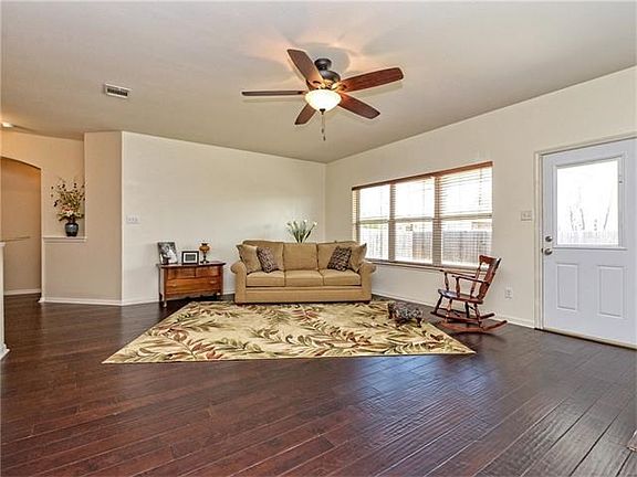 4th image of 2706 Tumbling River Dr