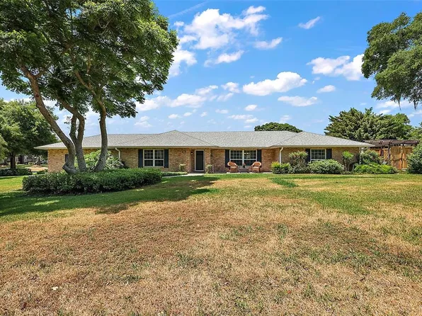9846 Wedgewood Ln, Leesburg, FL 34788