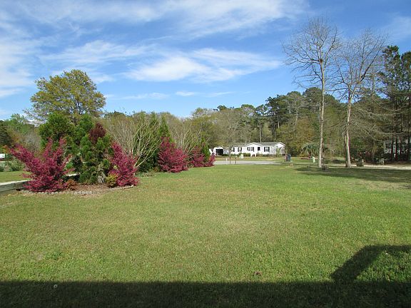 Large Front yard