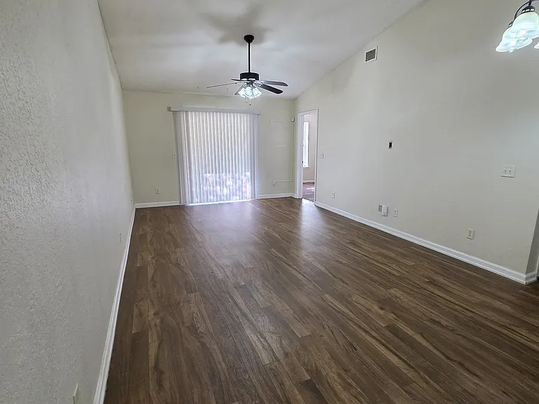 403 S Ashley St — Photo 26