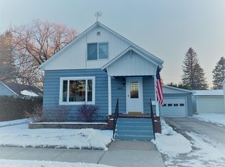 1713 23rd Ave, Menominee, MI 49858