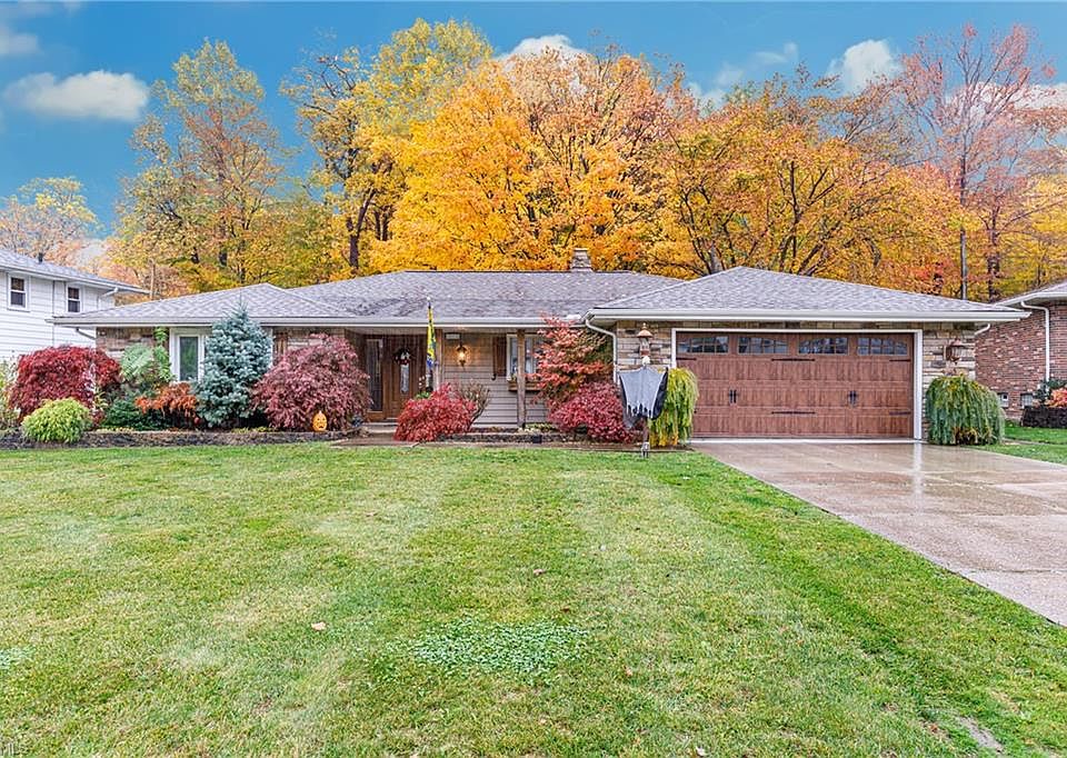 1st image of 1651 Windsor Dr