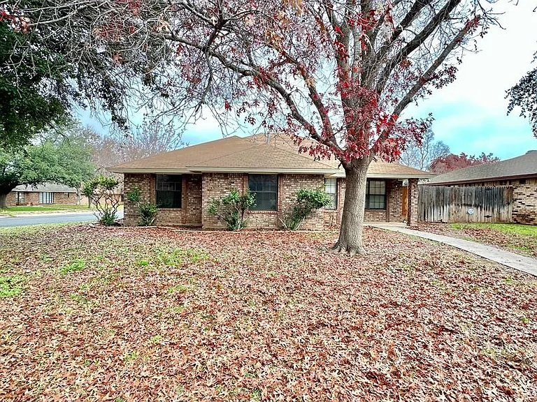 3546 Cedar Ridge Ln — Photo 1