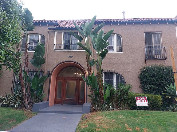 3rd image of 329 S Cloverdale Ave APT 11