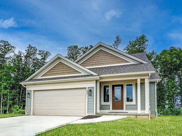 6109 Caleb Ct, Farmington, NY 14425