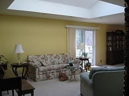 2nd image of 233 Hilltop Ct