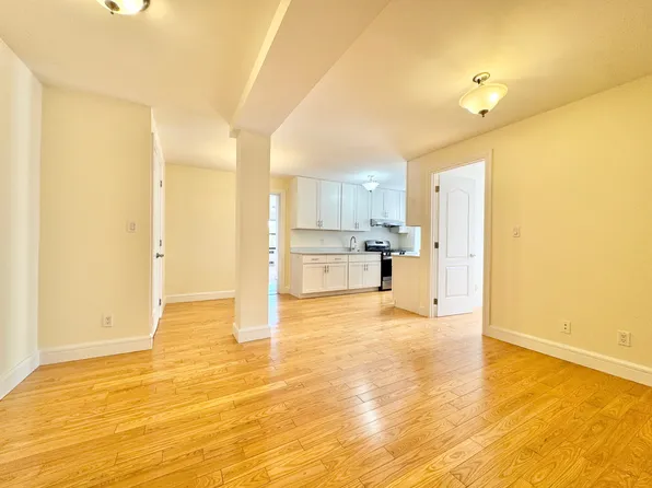 36-40 Bowne Street image 7 of 21