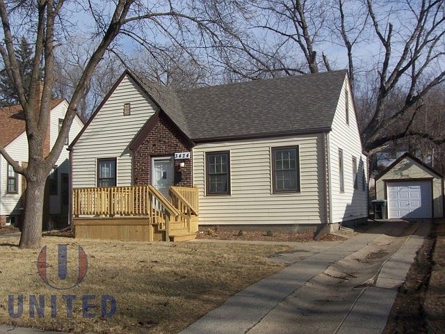 1st image of 3424 Jones St