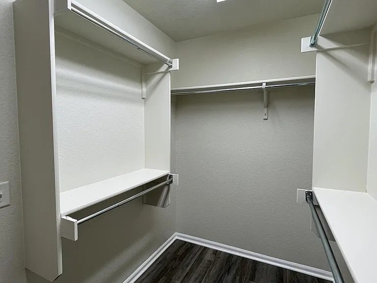 10909 Charreada Trl — Photo 26