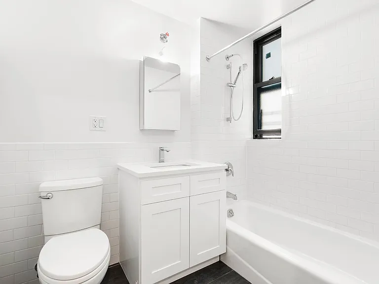 101 E 116th St #4F — Photo 4