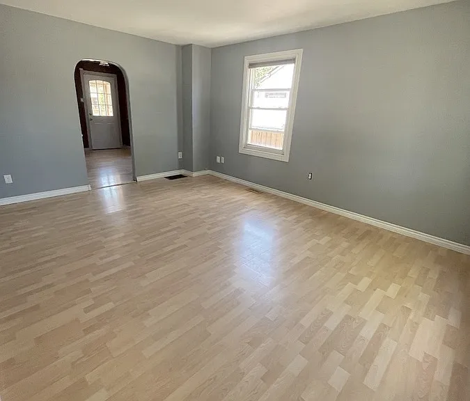 1411 Labadie Rd — Photo 3