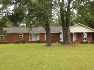 120 E Benjamin St, Tatum, TX 75691