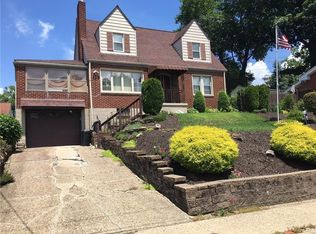 541 Willow St, Springdale, PA 15144