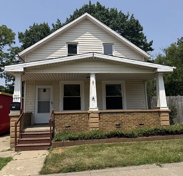 9805 Nelson Ave — Photo 9