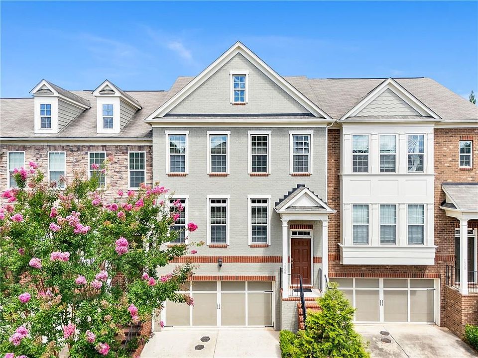 1st image of 1506 Woodbridge Way NE