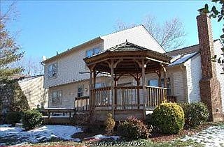 3rd image of 3301 Bywater Ct