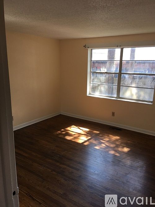 1st image of 2603 E 10th St APT 5