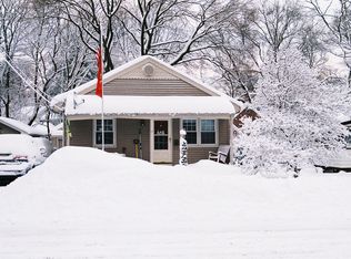 9 8th Ave, Westwood, NJ 07675