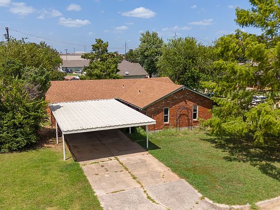 2nd image of 709 Ashley Dr