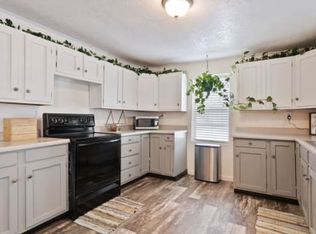 142 W 100 S, Levan, UT 84639