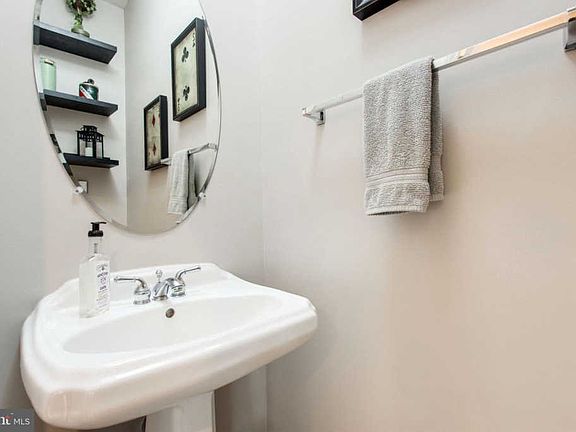 3rd image of 830 Belmont Bay Dr APT 101