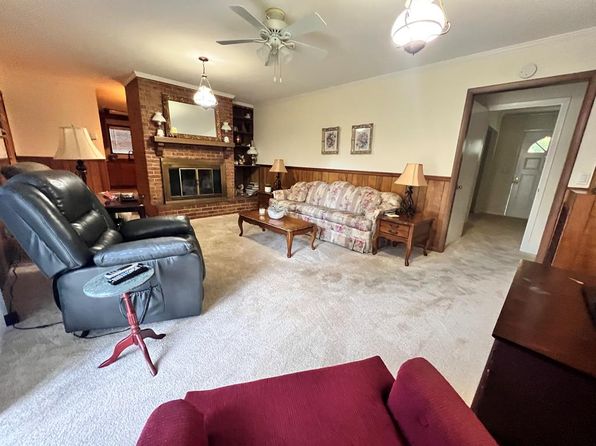 726 2nd St SW, Moultrie, GA 31768