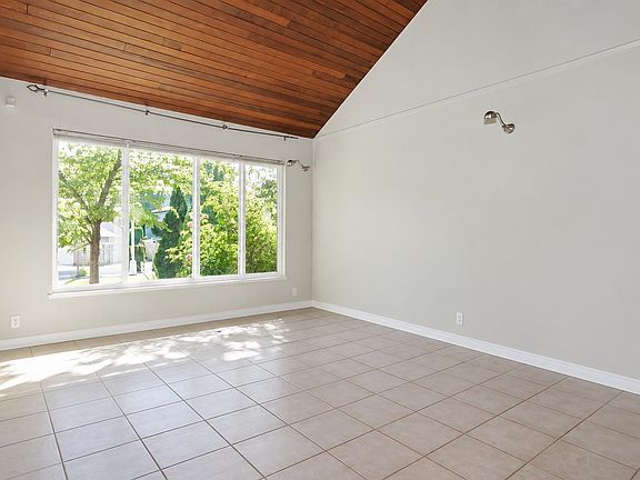 3rd image of 6187 194th St