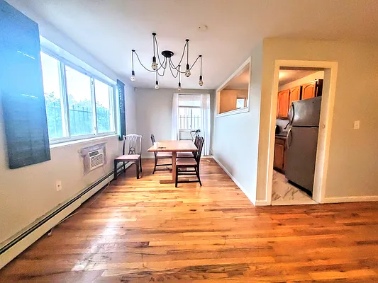 Rented by Bright Villas LLC | media 16