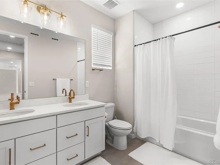 8484 Orchard City Dr — Photo 38