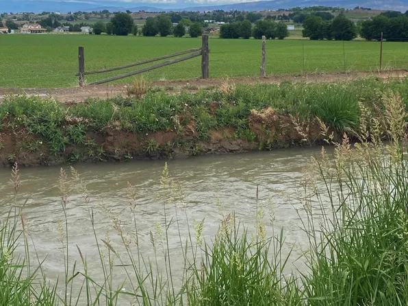 Kiowa Rd, Montrose, CO 81403