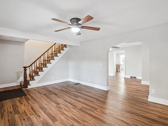 4th image of 317 8th St